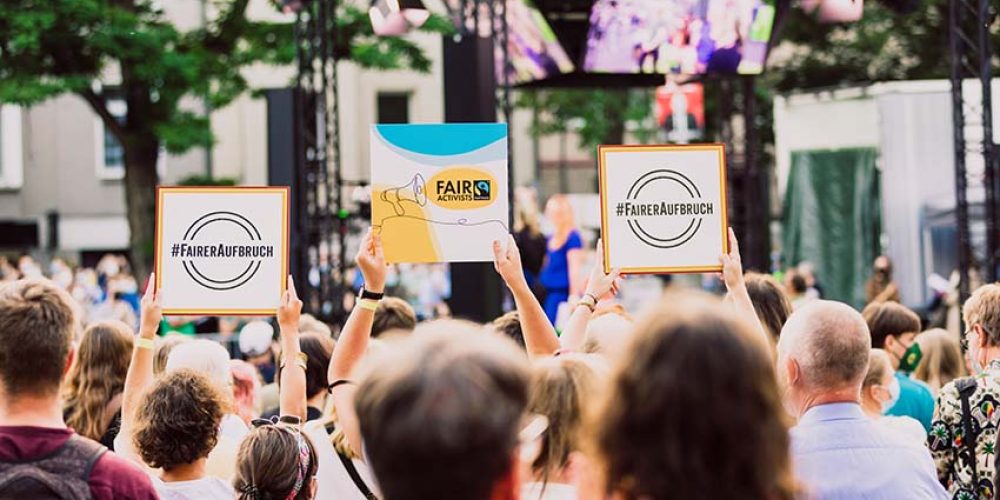 FairActivists treffen Annalena Baerbock in Köln – und erhalten Unterstützung für die Aktion #FairerAufbruch